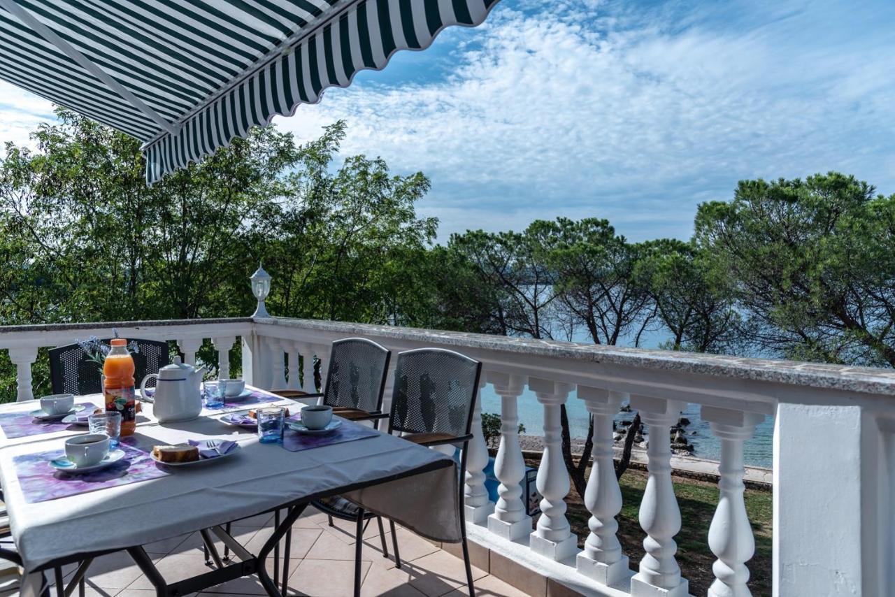 Apartment Bor - On The Beach Малинська Екстер'єр фото
