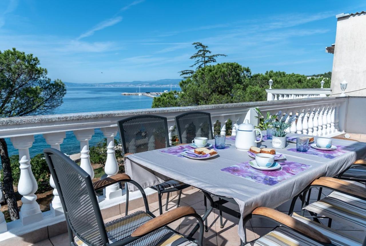 Apartment Bor - On The Beach Малинська Екстер'єр фото